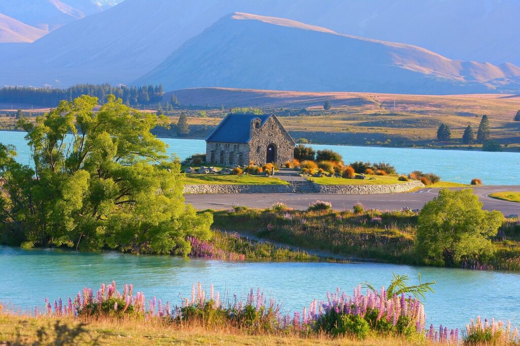 lake tekapo, new zealand, church-51736.jpg