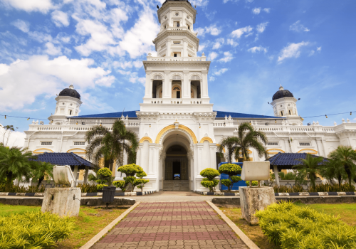 Untitled design (13) Sultan Abu Bakar Mosque