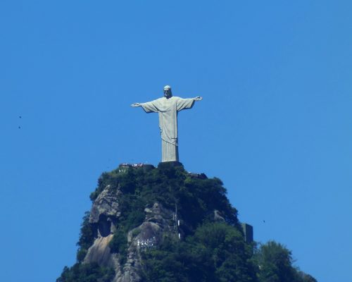 fernando-santos-0jcM54HBO4c-unsplash Christ the Redeemer statue