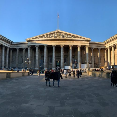 hert-niks-FwUzmFF6mAQ-unsplash british museum