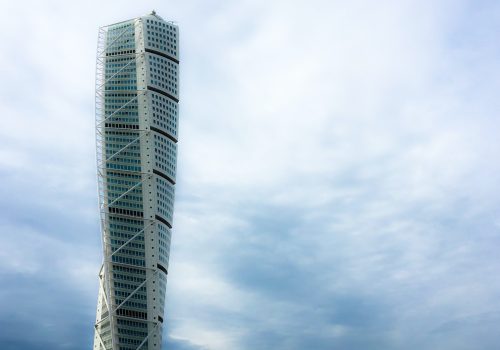 johan-nilsson-D_Wjm4fLdDo-unsplash Twisted building Mamo