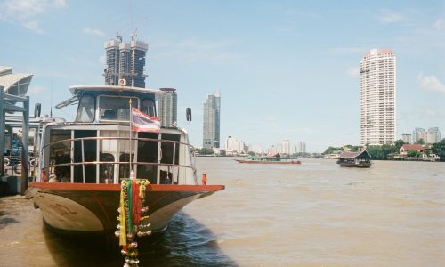 rach-teo-VQi7Ac9dWEk-unsplash (1) boat