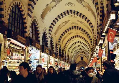 roman-suslov-4YqEmgQmE_E-unsplash roman-suslov-4YqEmgQmE_E-unsplash