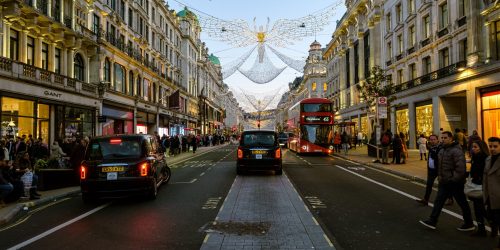 tuguldur-baatar-4GhMsKoRGU4-unsplash regent street