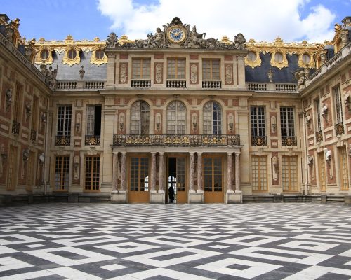 Versailles